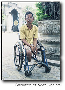 Amputee, Wat Unalom